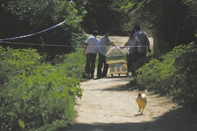 被挖雙眼男童伯母墜井身亡前異常稱(chēng)“我是鬼”