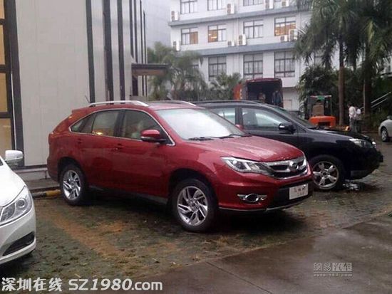 明年將上市 比亞迪S7七座車(chē)型諜照曝光