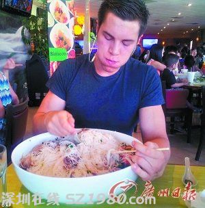 大學生在寢室養(yǎng)鱷魚 盤點大學奇葩事