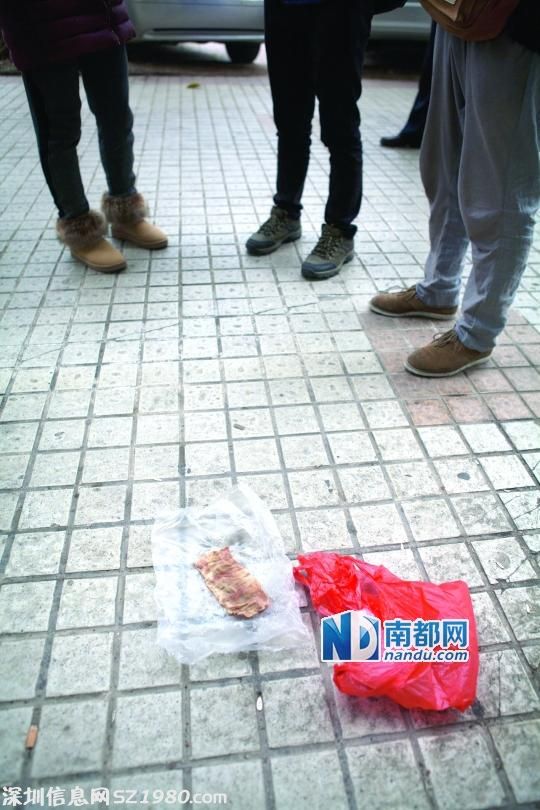 <a href=http://www.zshb029.com/shenzhen/ target=_blank class=infotextkey>深圳</a>女子產后體內取出紗布 稱醫(yī)院手術遺留