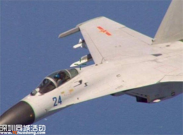 美軍現(xiàn)場拍攝的中國殲-11B戰(zhàn)斗機