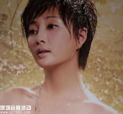 中陽(yáng)籍女歌手身份猜測(cè)曝光 揭秘娛樂(lè)圈身不由己的女星