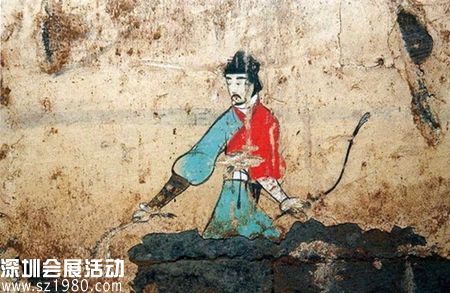 西安理工大漢代壁畫墓，這顏色搭配和現(xiàn)代人的審美不太一致。  