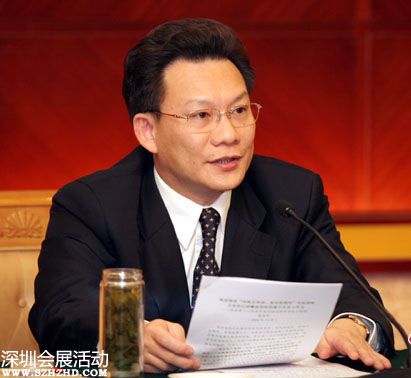 內蒙古自治區(qū)黨委常委、自治區(qū)政府副主席潘逸陽