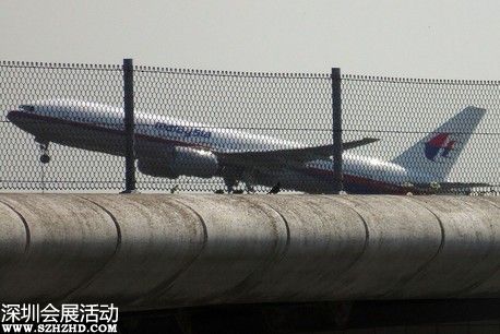 荷蘭公布MH17空難報告：或有高能量物體直接刺穿飛機