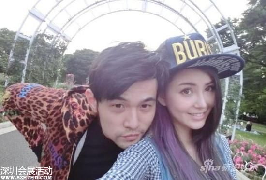 甜蜜！周杰倫曬與女友昆凌的合影