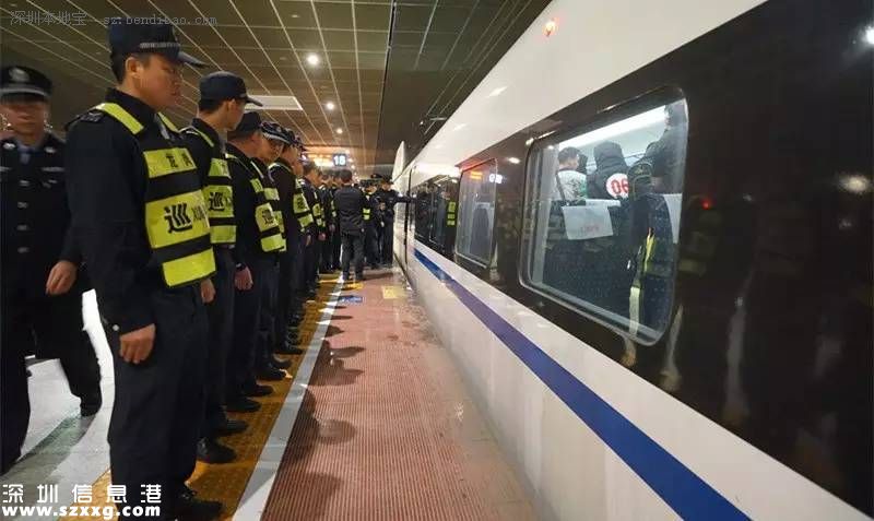 假華為商城詐騙兩千萬(wàn) 警方動(dòng)用一整節(jié)車廂押解騙子返深