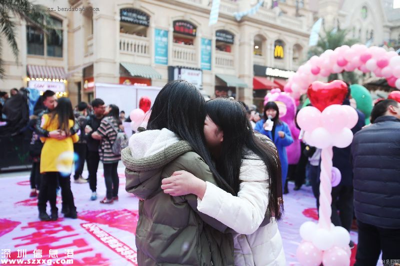 武漢舉辦接吻大賽 網友：各種姿勢各種體位