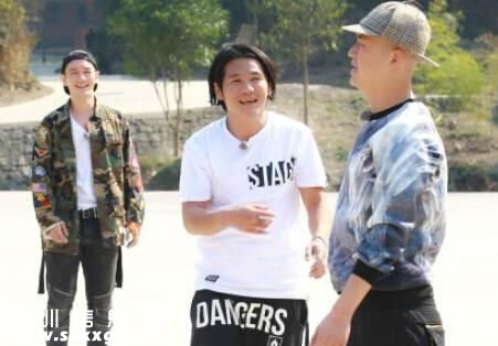 黃曉明成櫻木花道 杜淳陳喬恩互撩球場傳情（組圖）