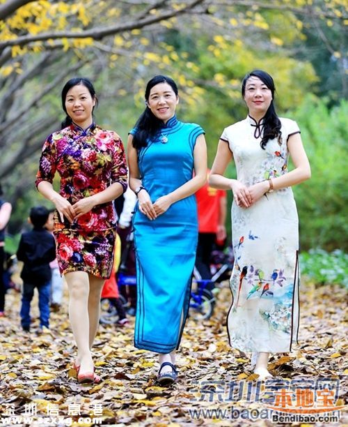 福永舉辦百人戶外旗袍秀 同時(shí)開展攝影大賽