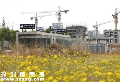 北京地鐵次渠南站外多荒地 被稱“最荒涼站”