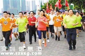萬人跑“微馬”，為“<a href=http://www.zshb029.com/shenzhen/ target=_blank class=infotextkey>深圳</a>質量”代言