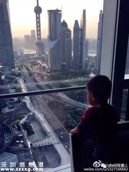 寶寶說，大人的世界我不懂！大人說，寶寶你只管看風(fēng)景！