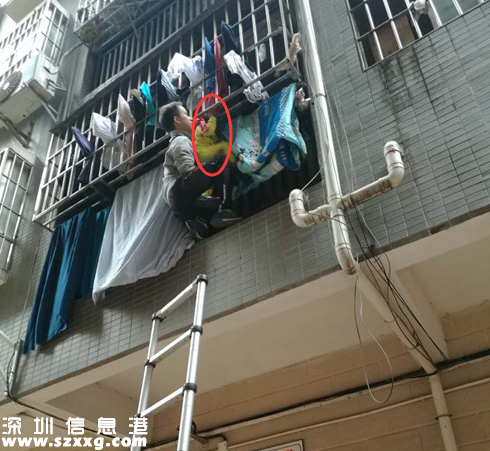 危急時刻！<a href=http://www.zshb029.com/shenzhen/ target=_blank class=infotextkey>深圳</a>2歲男童脖子被卡防護(hù)欄