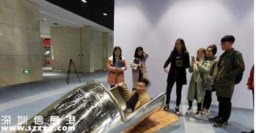 高?，F(xiàn)最酷圖書館 別人家的高校就是好