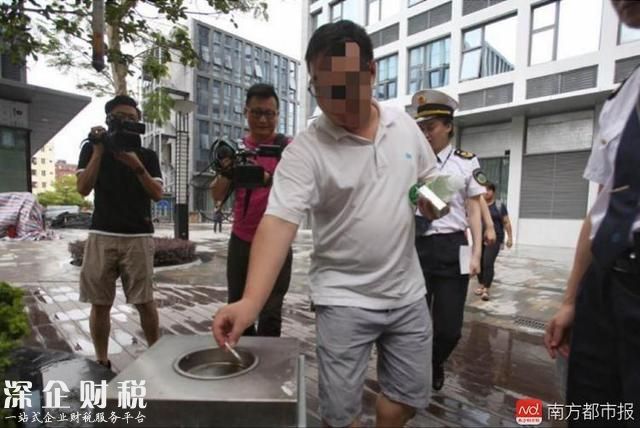 深圳寫字樓里的陽臺(tái)和個(gè)人辦公室都得禁煙！