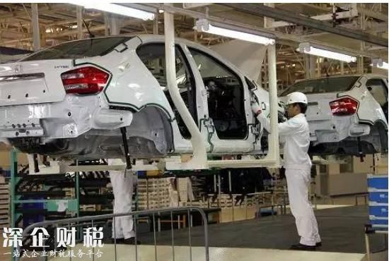 買二手車，新手買車看里程表，高手卻看車玻璃！